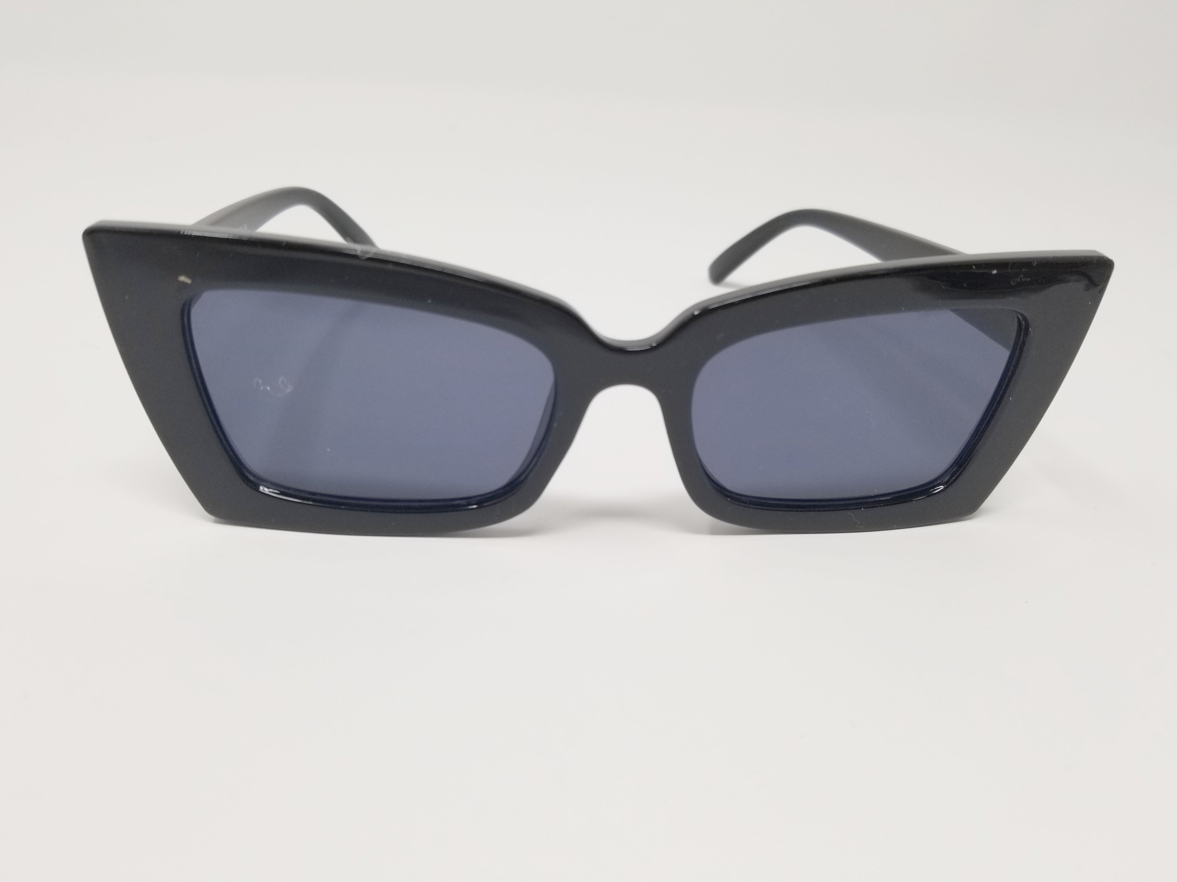 Exaggerated cat eye store sunglasses