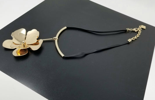 Gold Flowered Necklace