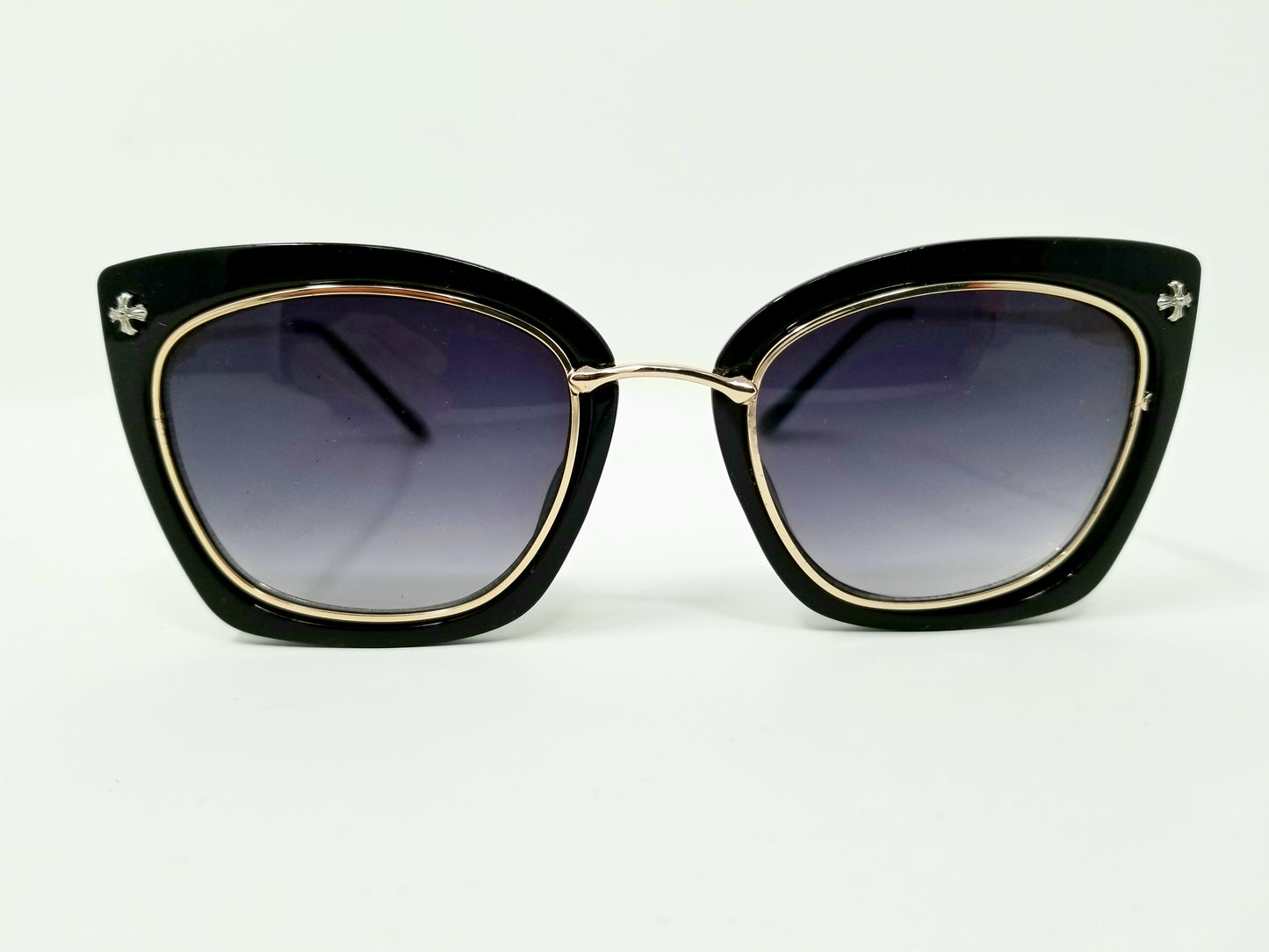 Retro Style Sunglasses