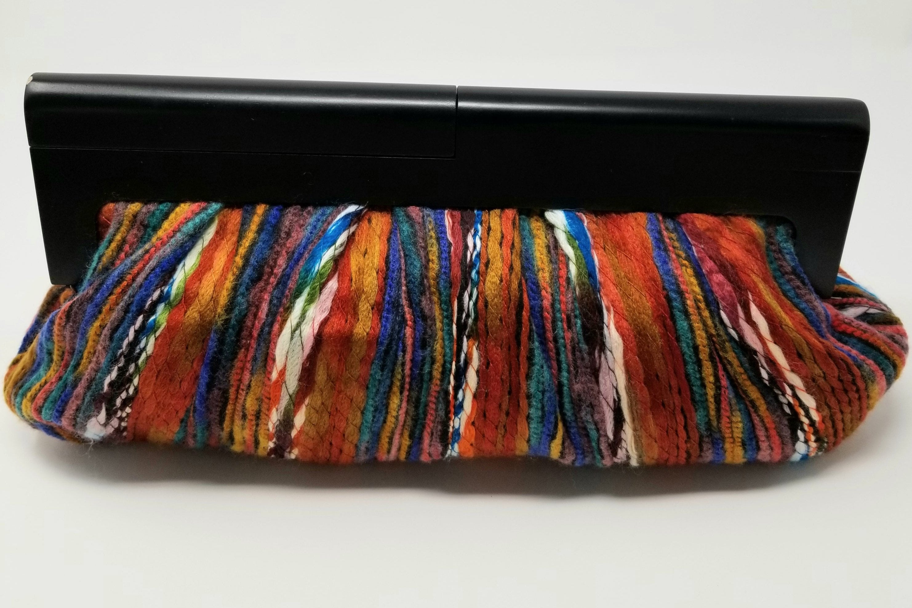 Wooden Handle Yarn Fabric Clutch