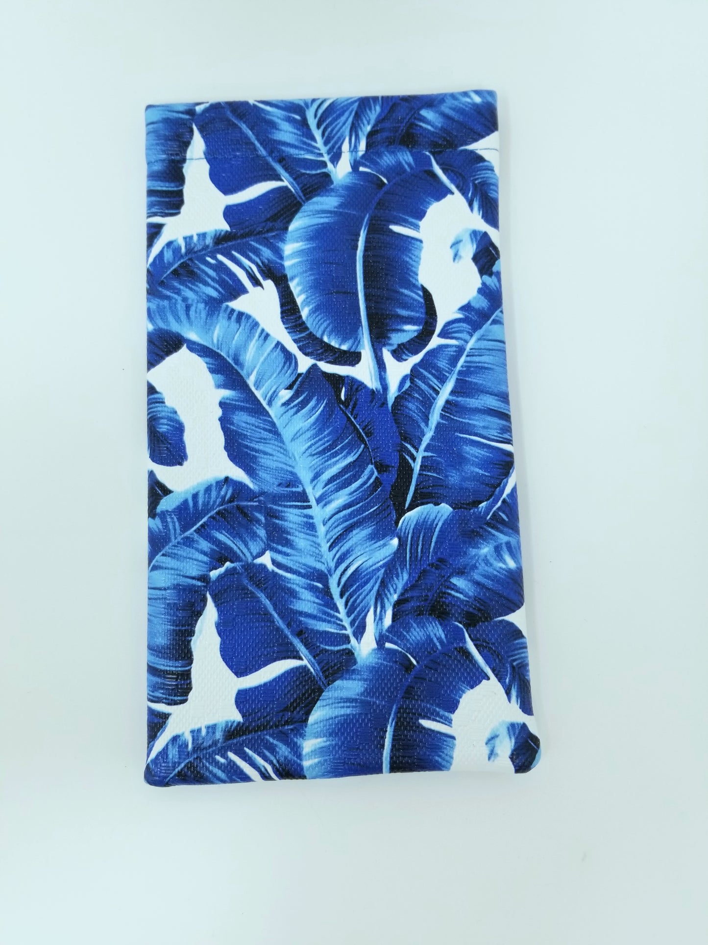 Sunglasses Case with Leaf Design