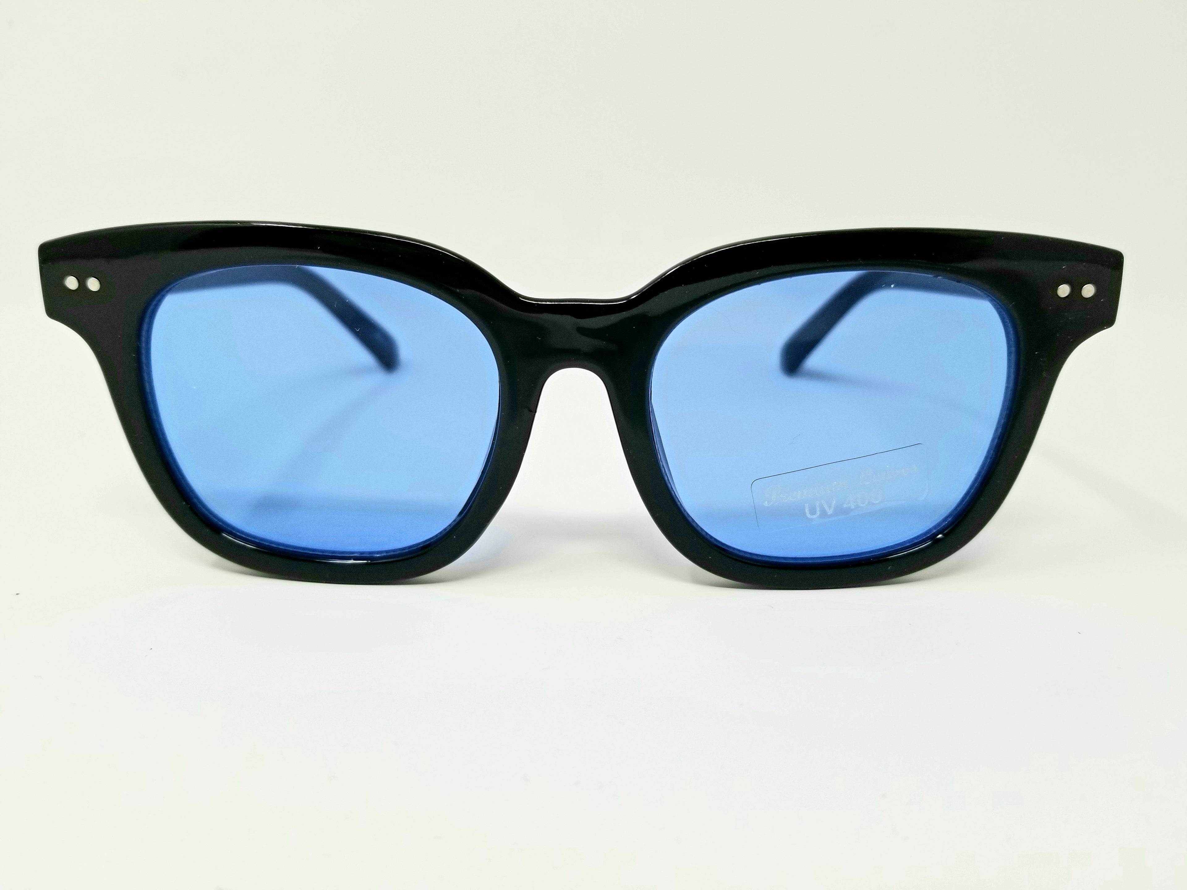 Classic Wayfarer Sunglasses