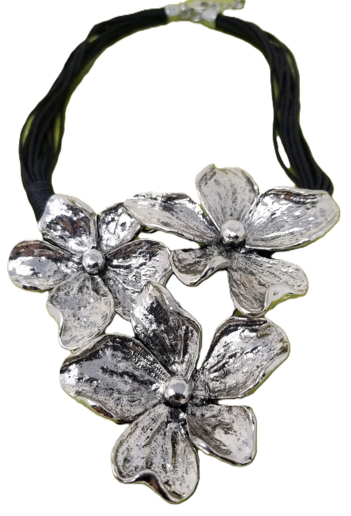 Bold and Beautiful Metal Floral Necklace