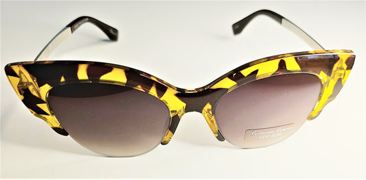 Cat-Eye Frame Sunglasses