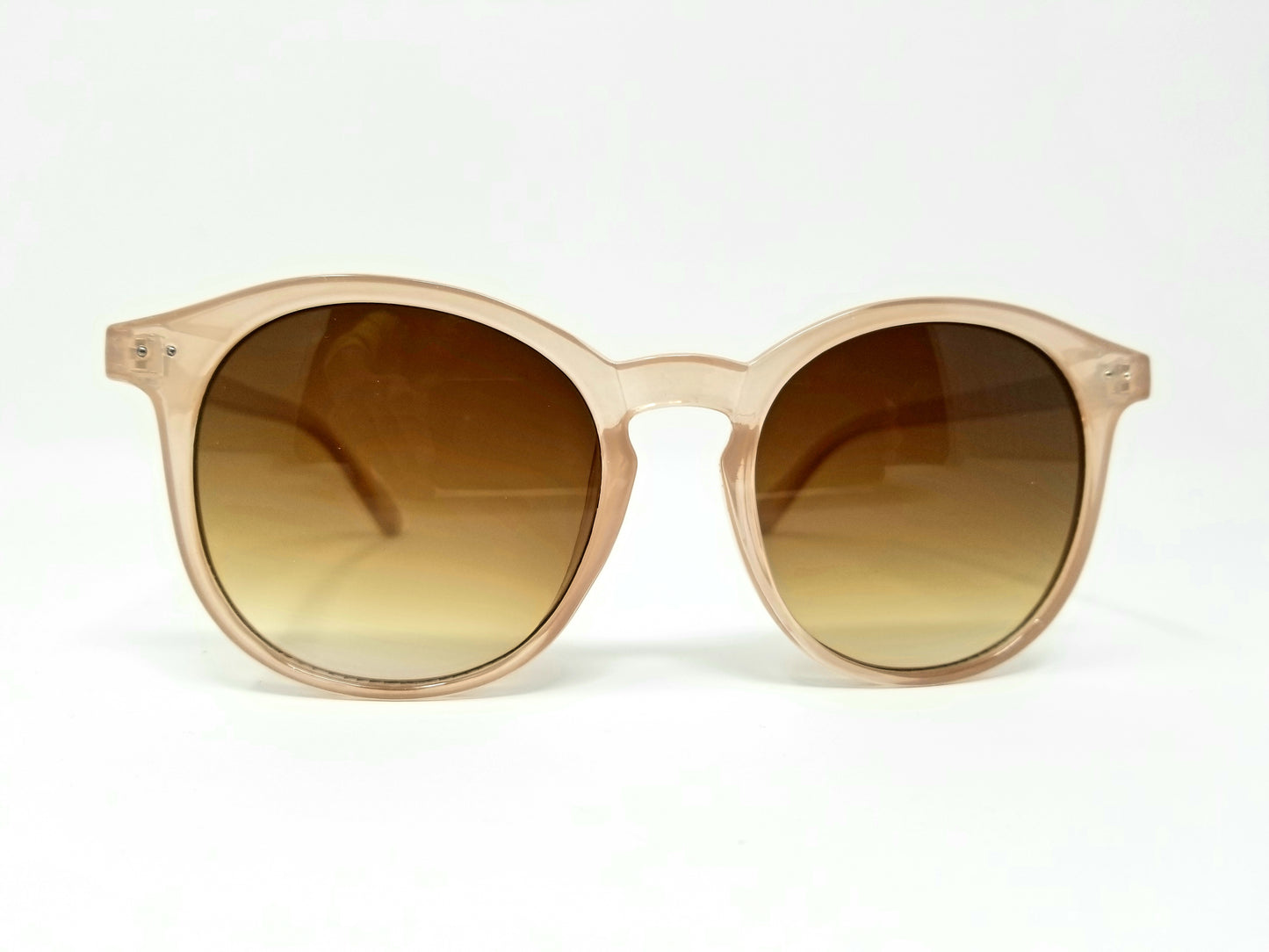 Sleek Cat Eyed Sunglasses