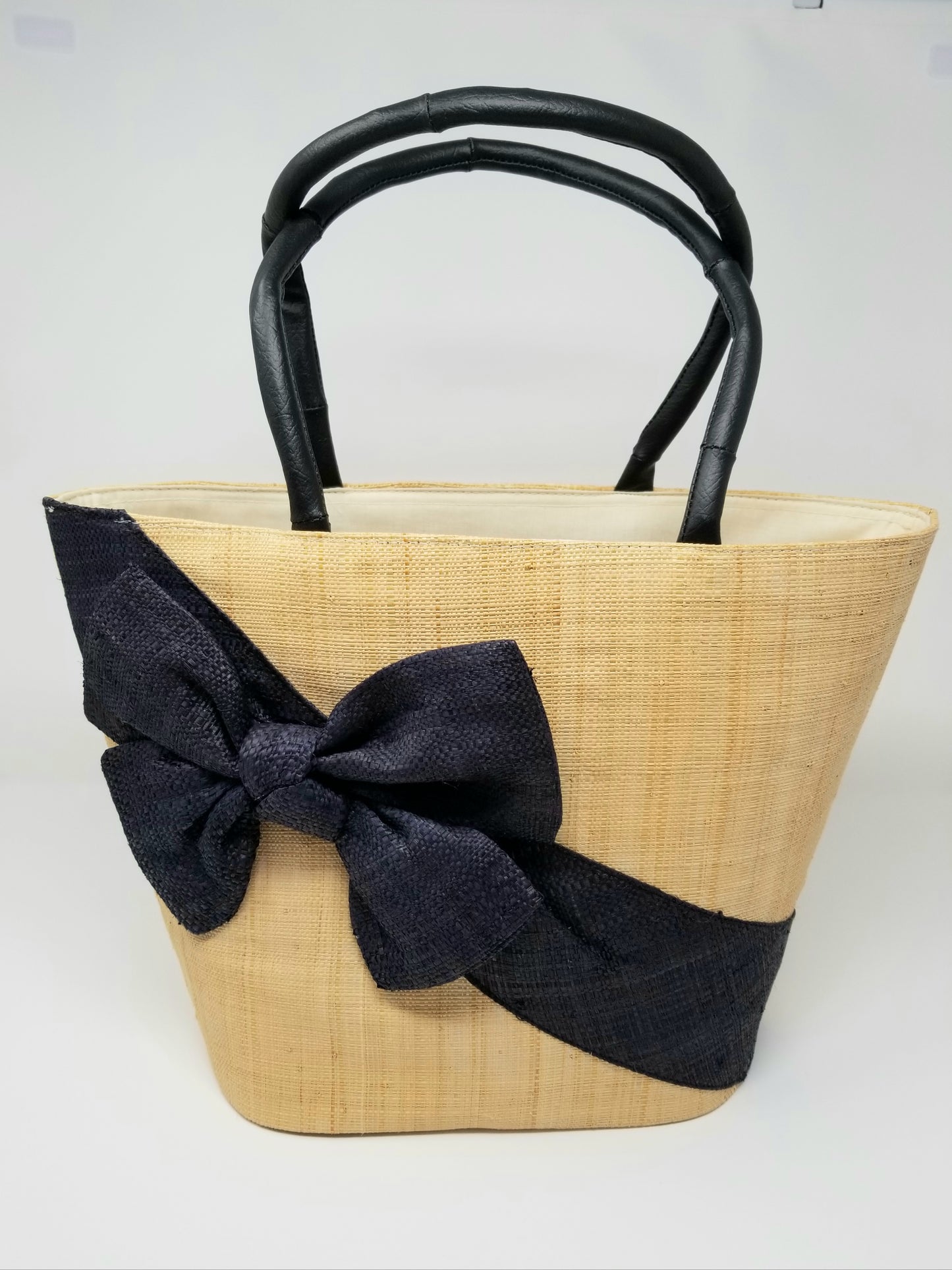 Straw Bucket Bag with Bow