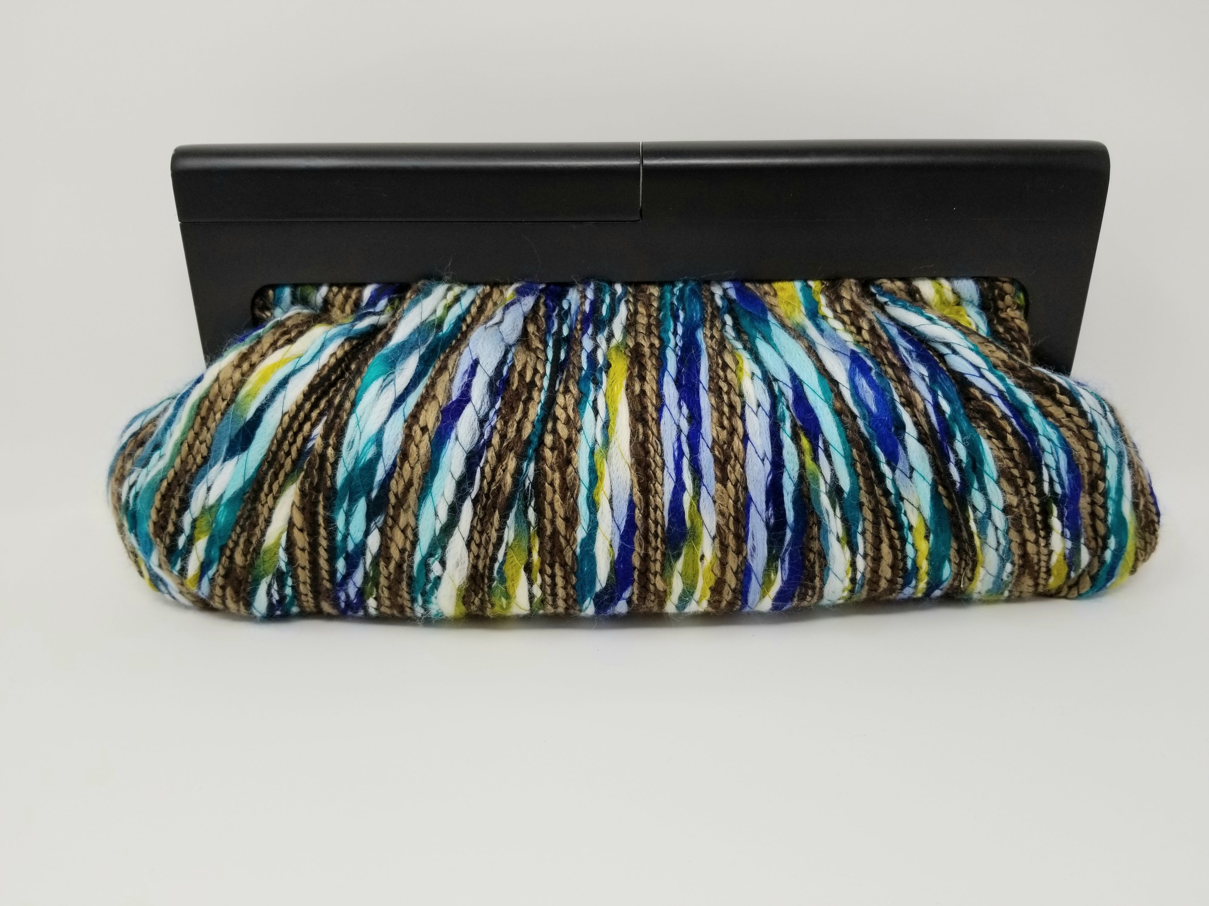 Wooden Handle Yarn Fabric Clutch